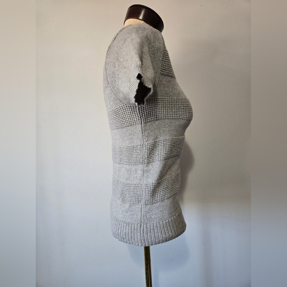 Bagatelle Gray Crew Neck Sweater with Textured Stripes , Navy And Blue Collar. S - Picture 4 of 8